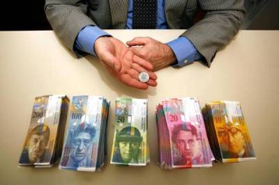 FINANCEMENT ENTRE PARTICULIER SÉRIEUX EN 72H A 0,80% EN SUISSE //chantalnorin02@gmail.com // whatssap: +33756901515